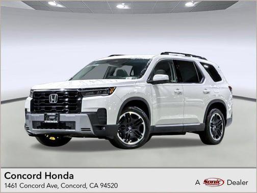 Platinum White Pearl 2026 Honda Pilot Touring 8-Passenger