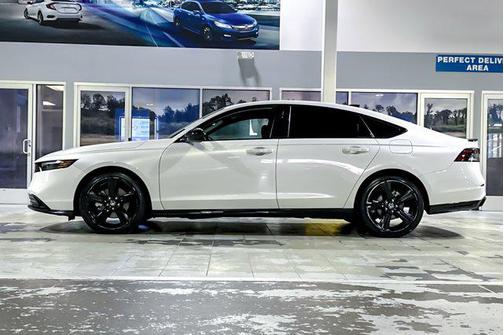 2025 Honda Accord Hybrid Sport-L