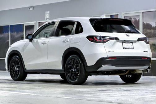 2023 Honda HR-V 2WD Sport