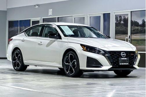 2024 Nissan Altima SR Intelligent AWD