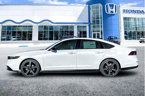 Platinum White Pearl 2026 Honda Accord SE