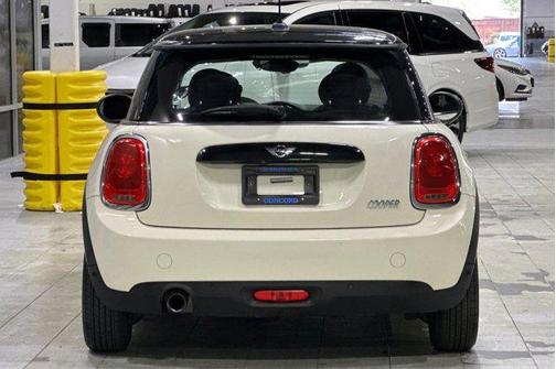 2017 MINI Hardtop Cooper