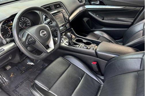 2023 Nissan Maxima SV Xtronic CVT