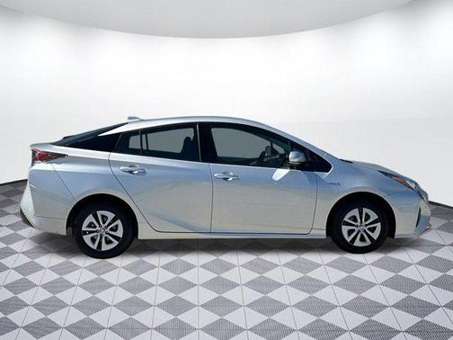 2017 Toyota Prius Two