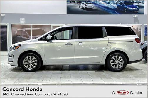 2020 Kia Sedona LX