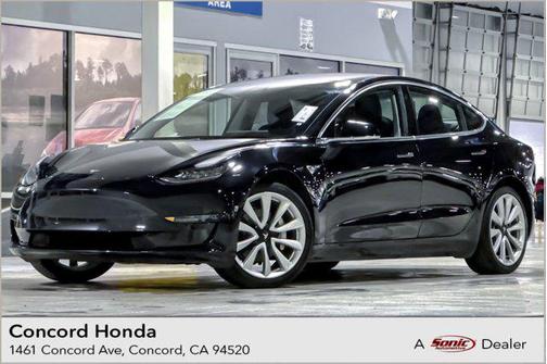 2018 Tesla Model 3 Long Range