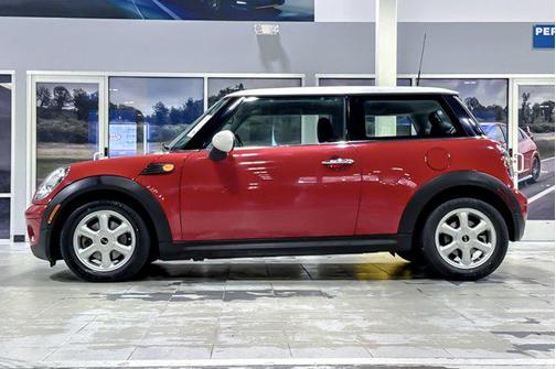 2010 MINI Cooper Base