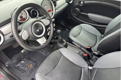 2010 MINI Cooper Base