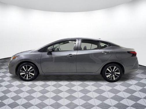 2021 Nissan Versa 1.6 SV