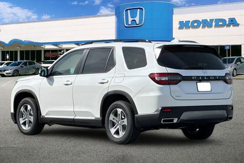 Platinum White Pearl 2026 Honda Pilot EX-L