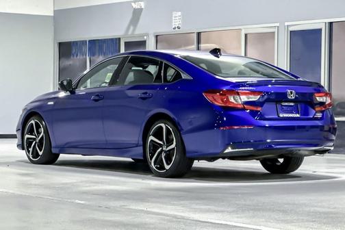 Still Night Pearl 2022 Honda Accord Hybrid Sport