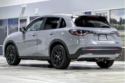 2025 Honda HR-V AWD Sport