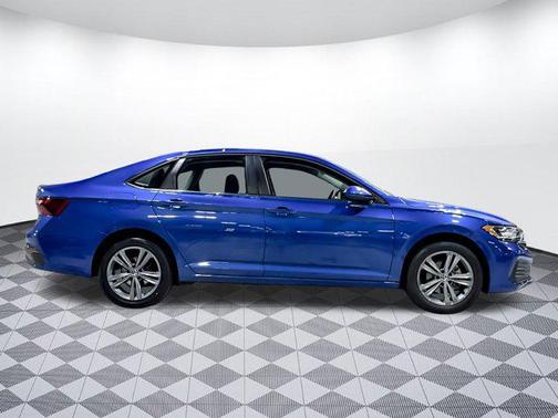 2022 Volkswagen Jetta 1.5T SE