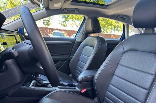 2022 Volkswagen Jetta 1.5T SE