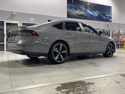 2023 Honda Accord Hybrid Base