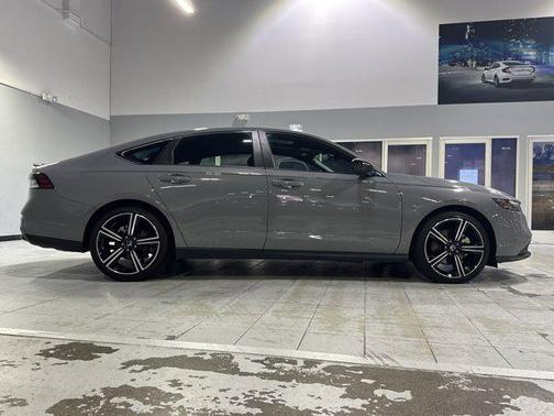 2023 Honda Accord Hybrid Base