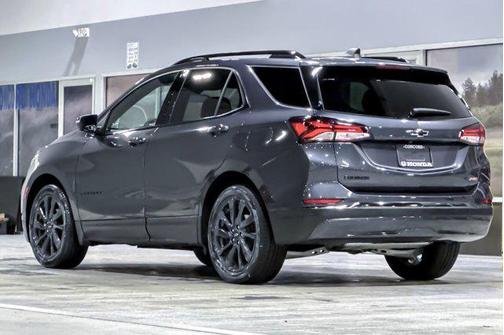 2023 Chevrolet Equinox FWD RS