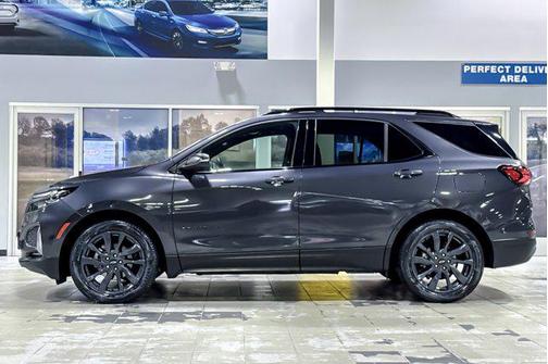 2023 Chevrolet Equinox FWD RS