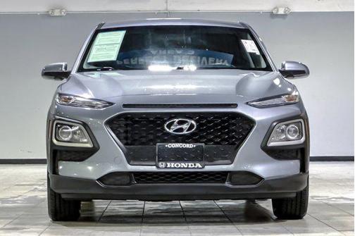 Sonic Silver 2018 Hyundai KONA SE