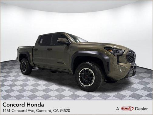 2024 Toyota Tacoma TRD Off Road