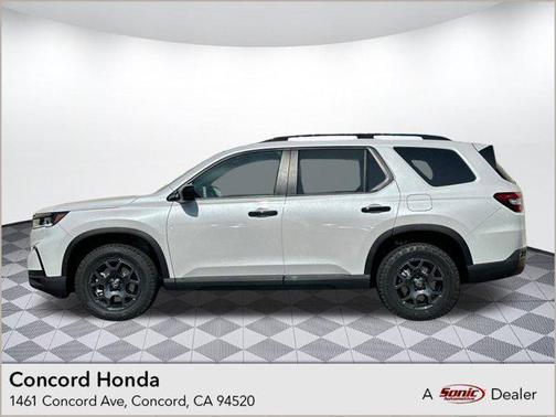 2025 Honda Pilot TrailSport