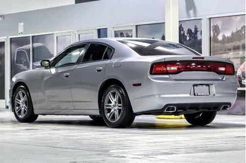 2014 Dodge Charger SE