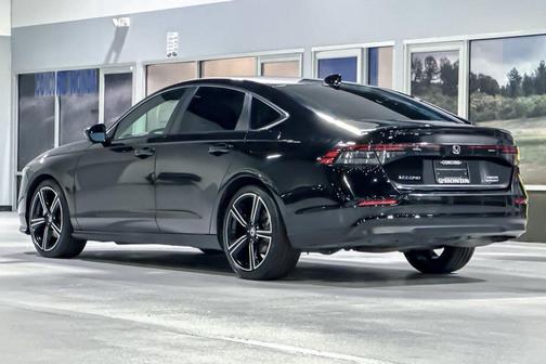 Crystal Black Pearl 2025 Honda Accord Hybrid Sport