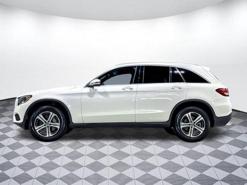 2018 Mercedes-Benz GLC 300 Base