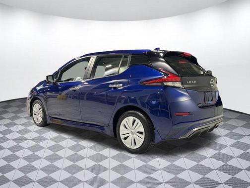 2024 Nissan Leaf S