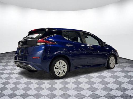 2024 Nissan Leaf S