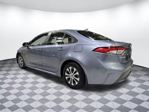 2022 Toyota Corolla Hybrid LE