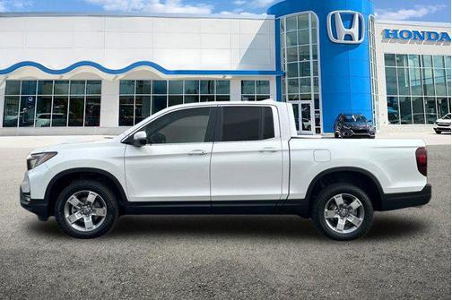 Platinum White Pearl 2026 Honda Ridgeline RTL