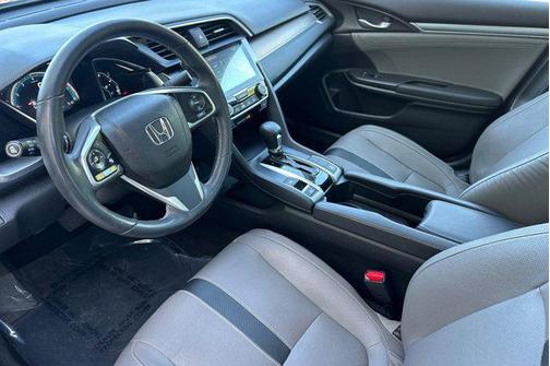 2018 Honda Civic EX-L w/Navi