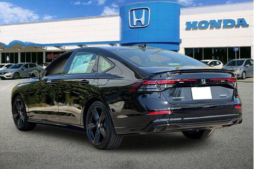 2025 Honda Accord Hybrid Base