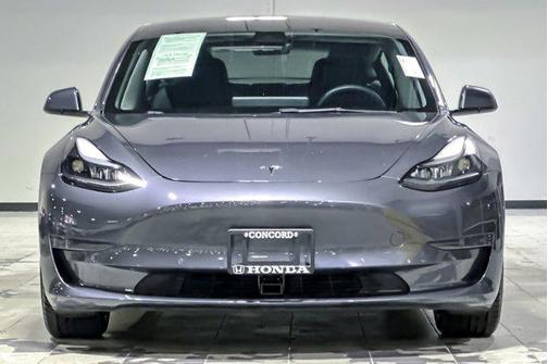 2022 Tesla Model 3 Standard Range