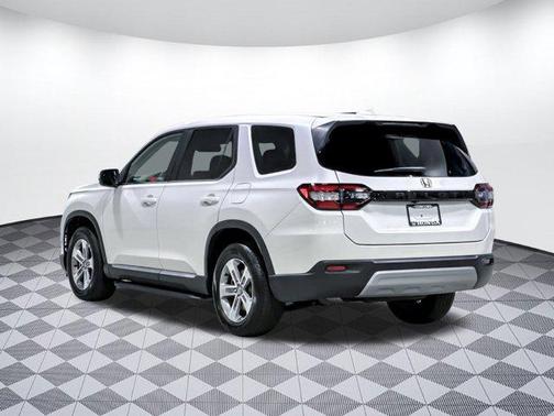 2024 Honda Pilot EX-L 7 Passenger