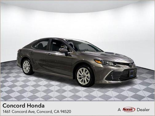 2024 Toyota Camry LE