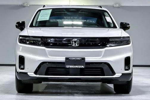 Snowfall Pearl 2025 Honda Prologue Touring