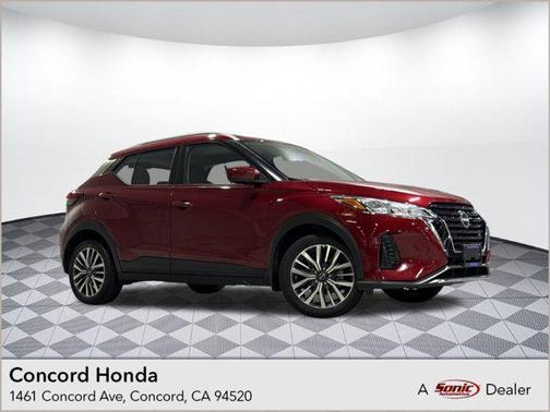 2023 Nissan Kicks SV