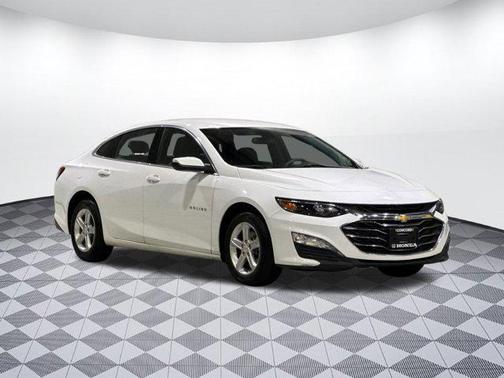 2022 Chevrolet Malibu FWD LT