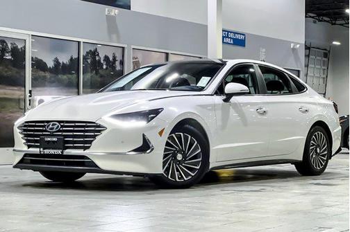 2022 Hyundai SONATA Hybrid Limited