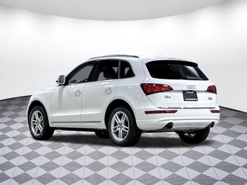 2017 Audi Q5 2.0T Premium Plus