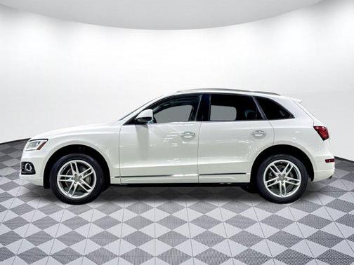 2017 Audi Q5 2.0T Premium Plus