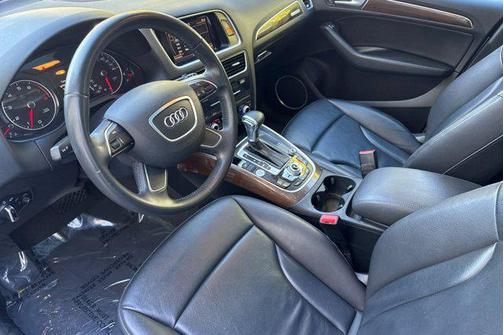 2017 Audi Q5 2.0T Premium Plus