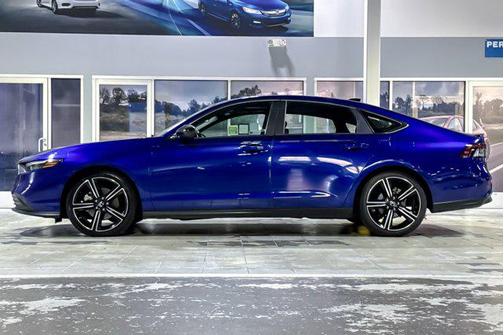 2023 Honda Accord Hybrid Base