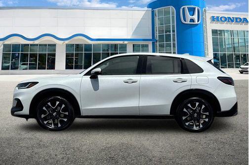Platinum White Pearl 2027 Honda HR-V EX-L