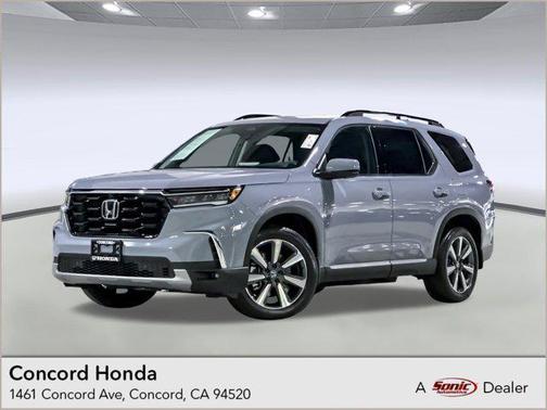 Gray 2025 Honda Pilot Elite