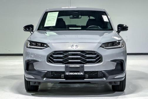 Urban Gray Pearl 2025 Honda HR-V 2WD Sport