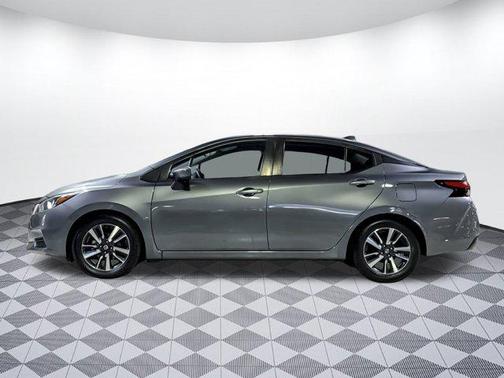 2021 Nissan Versa 1.6 SV