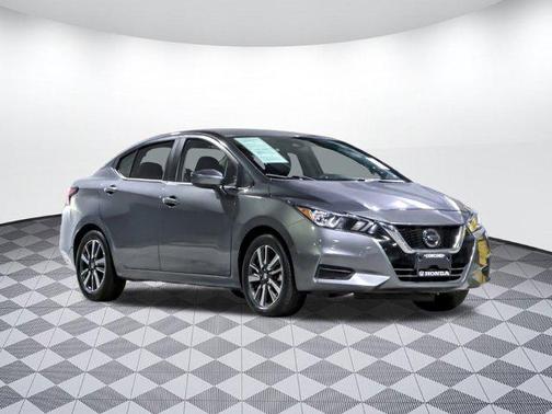 2021 Nissan Versa 1.6 SV